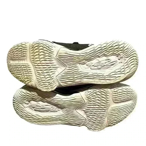 Nike LeBron 17 Low Men's Basketball Shoes Black - Size 7 - Picture 9 of 10